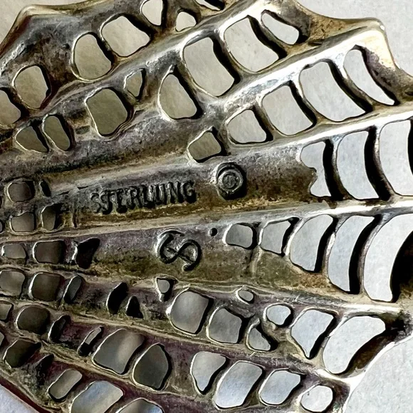 SOLD Vintage 925 Sterling Silver Black Onyx Spider Web Pendant 5.3g Halloween - Picture 7 of 11